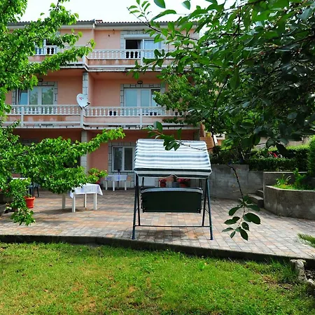 Apartmani Margeta Rab Town Exterior photo